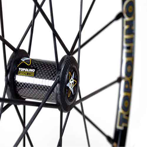 lightest road wheels