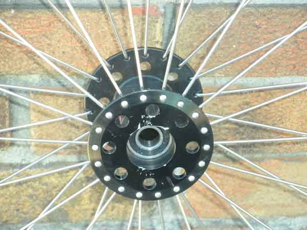 Sun 25" (559) CR20 Wheel - Bargain Basement  